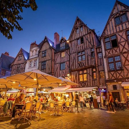 Maison Tourangelle Chic & Cosy Avec Cour Tours Dış mekan fotoğraf