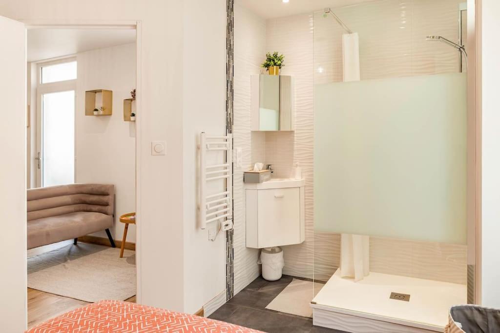 Maison Tourangelle Chic & Cosy Avec Cour Tours Dış mekan fotoğraf